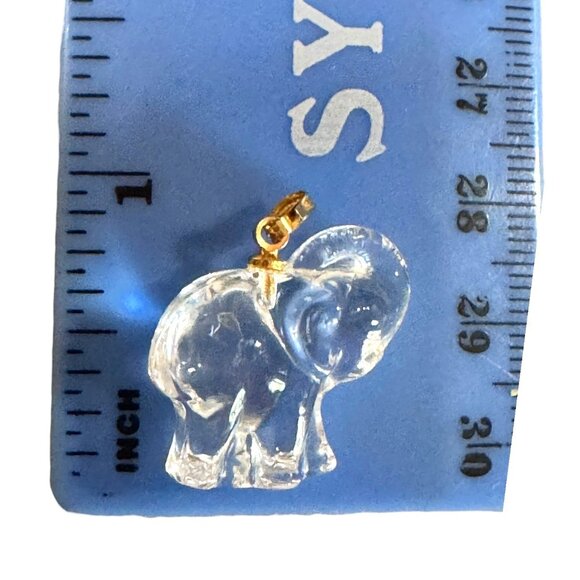 Vintage Avon Glass Elephant Pendant Necklace On Gold-Tone Chain For Women - Picture 7 of 7